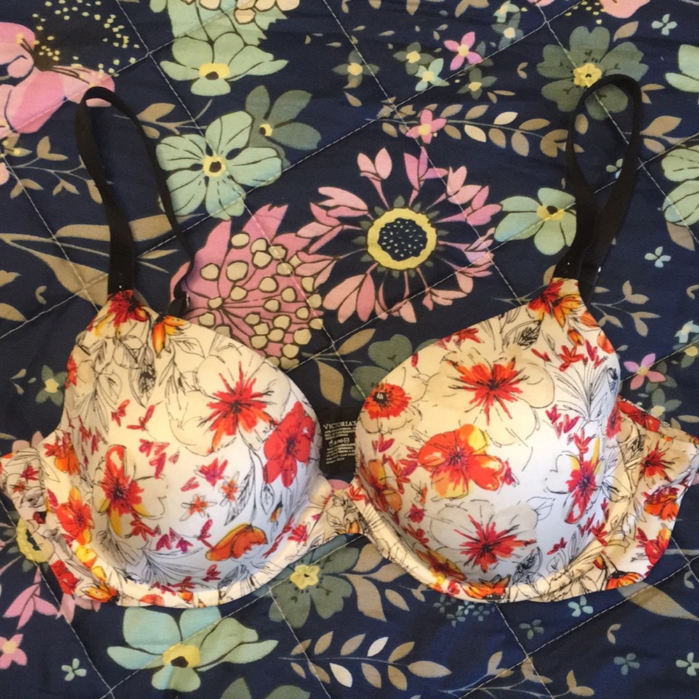 Victoria’s Secret Biofit uplift Demi
